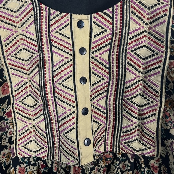 Ulla Popken Embrodiered Floral a line blouse size 32/34 - Picture 6 of 6